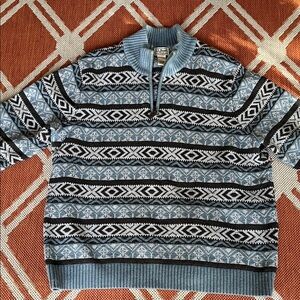 L.L. Bean Men's Blue and Black Zip-Up Sweater